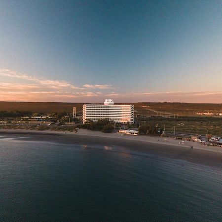 Rayentray Grand Hotel Puerto Madryn Dış mekan fotoğraf