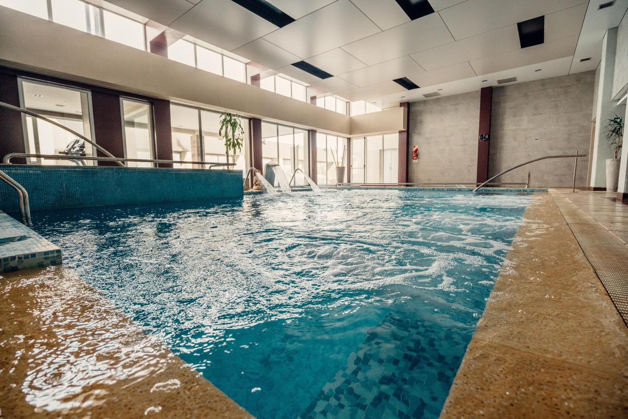 Rayentray Grand Hotel Puerto Madryn Dış mekan fotoğraf