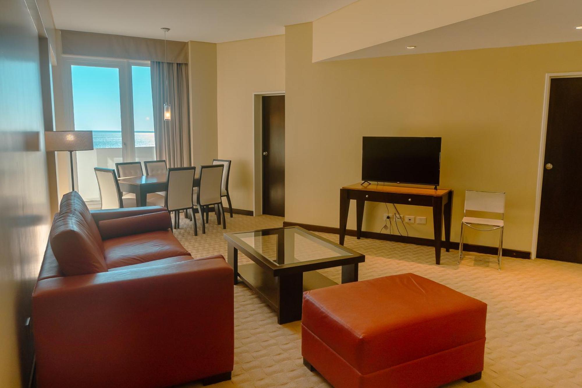 Rayentray Grand Hotel Puerto Madryn Dış mekan fotoğraf